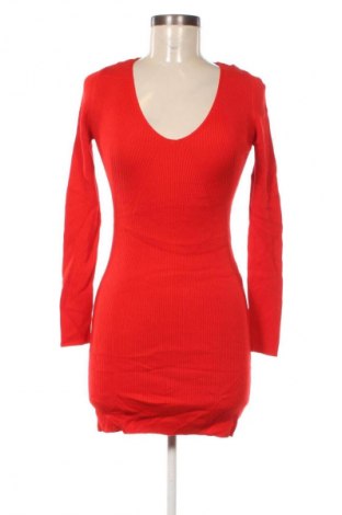Φόρεμα Stradivarius, Μέγεθος S, Χρώμα Κόκκινο, Τιμή 18,99 €