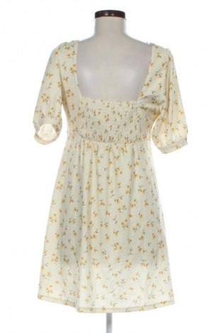 Ruha Stradivarius, Méret XL, Szín Sokszínű, Ár 5 800 Ft