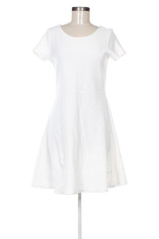 Φόρεμα Street One, Μέγεθος M, Χρώμα Λευκό, Τιμή 24,49 €