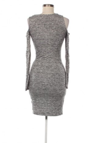 Рокля Superdry, Размер S, Цвят Многоцветен, Цена 48,99 лв.