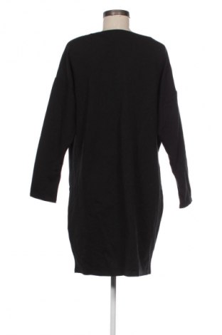 Ruha TCM, Méret XL, Szín Fekete, Ár 5 865 Ft