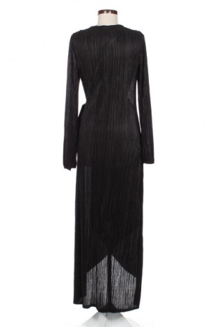 Ruha Unbranded, Méret M, Szín Fekete, Ár 5 865 Ft