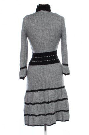 Kleid Unbranded, Größe L, Farbe Grau, Preis € 20,99
