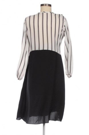 Kleid Unbranded, Größe M, Farbe Mehrfarbig, Preis € 25,00