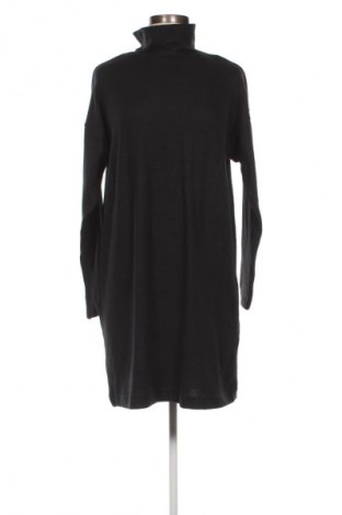 Sukienka Uniqlo, Rozmiar L, Kolor Czarny, Cena 157,99 zł