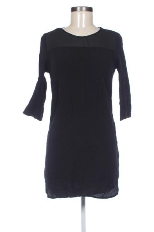 Kleid VILA, Größe XS, Farbe Schwarz, Preis 13,80 €