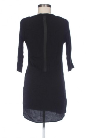 Kleid VILA, Größe XS, Farbe Schwarz, Preis 13,80 €