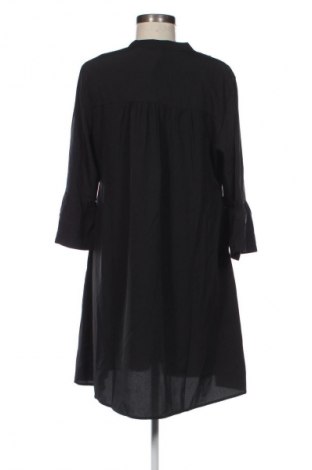 Kleid Vero Moda, Größe M, Farbe Schwarz, Preis 32,85 €