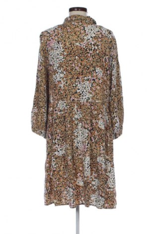 Kleid Y.A.S, Größe L, Farbe Mehrfarbig, Preis € 41,98