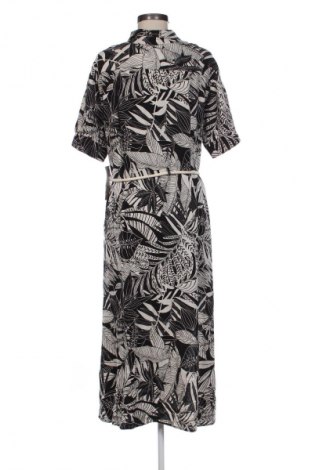Rochie Zara, Mărime XXL, Culoare Multicolor, Preț 203,00 Lei