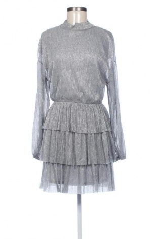 Kleid Zara, Größe M, Farbe Grau, Preis 13,80 €
