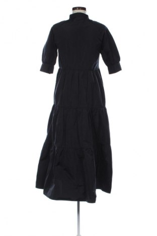 Kleid Zara, Größe XS, Farbe Schwarz, Preis 26,23 €