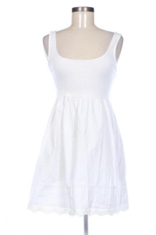 Kleid Zara, Größe M, Farbe Weiß, Preis € 13,81