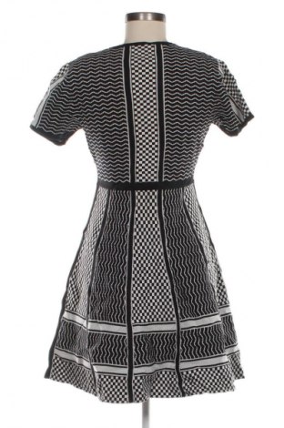 Kleid Zara, Größe L, Farbe Mehrfarbig, Preis 23,99 €