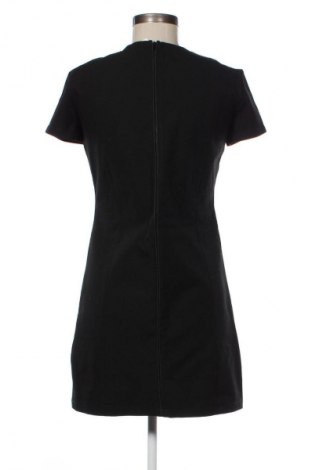 Kleid Zara Trafaluc, Größe M, Farbe Schwarz, Preis 24,49 €