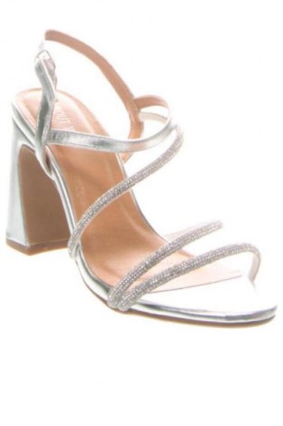 Sandalen About You, Größe 38, Farbe Silber, Preis 17,99 €