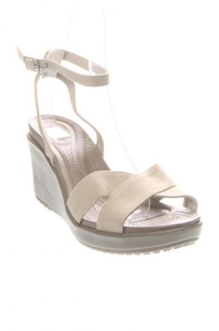 Sandalen Crocs, Größe 41, Farbe Beige, Preis 33,99 €