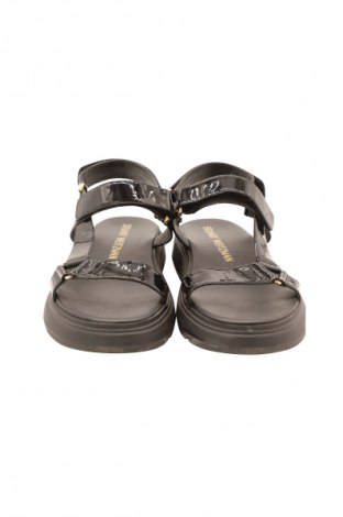 Sandalen Stuart Weitzman, Größe 41, Farbe Schwarz, Preis 489,99 €