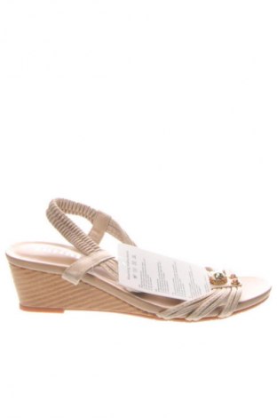 Sandalen Unbranded, Größe 39, Farbe Beige, Preis 46,99 €