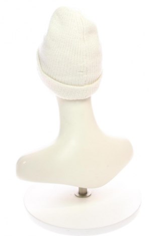 Шапка Calvin Klein Jeans, Цвят Екрю, Цена 49,99 лв.