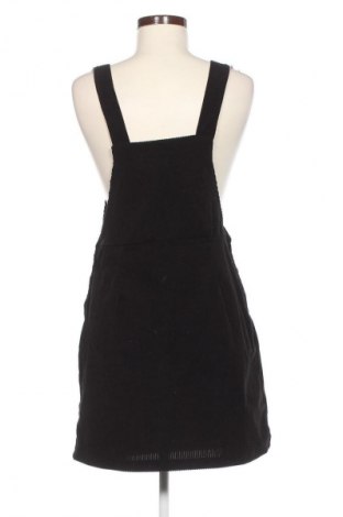 Latzkleid SHEIN, Größe M, Farbe Schwarz, Preis 20,99 €