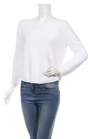 Дамски пуловер B.Young, Размер XS, Цвят Бял, Цена 19,58 лв.