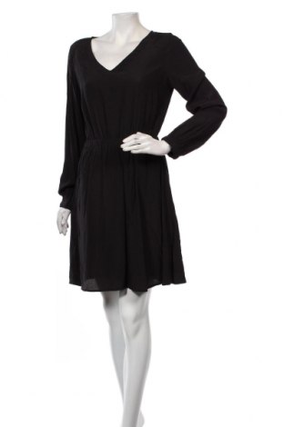 Рокля Edc By Esprit, Размер S, Цвят Черен, Цена 49,70 лв.