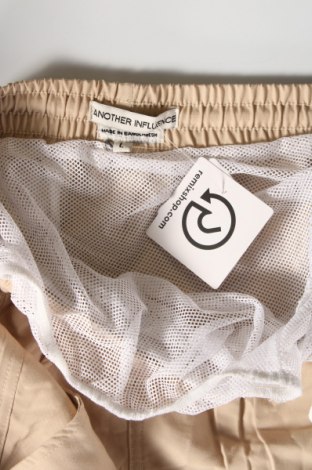 Damen Shorts Another Influence, Größe L, Farbe Beige, Preis € 37,11