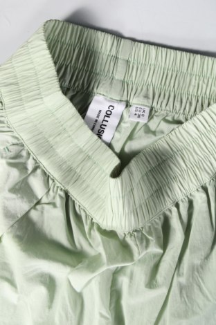 Γυναικείο κοντό παντελόνι Collusion, Μέγεθος S, Χρώμα Πράσινο, Τιμή 4,73 €