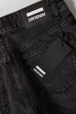 Pantaloni scurți de femei Dr. Denim, Mărime M, Culoare Negru, Preț 236,84 Lei