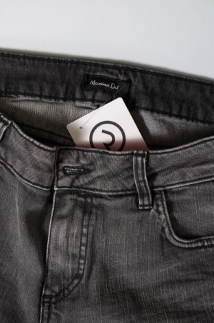 Damen Shorts Massimo Dutti, Größe L, Farbe Grau, Preis 23,66 €