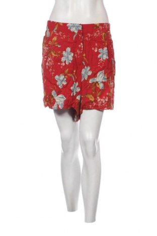 Дамски къс панталон Vince Camuto, Размер XL, Цвят Червен, Цена 21,60 лв.