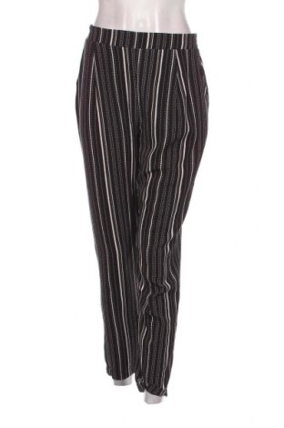 Дамски панталон New Look, Размер S, Цвят Черен, Цена 3,19 лв.