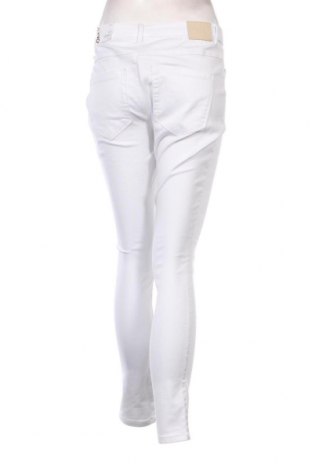 Pantaloni de femei ONLY, Mărime XL, Culoare Alb, Preț 177,63 Lei