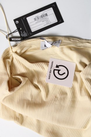 Γυναικείο αμάνικο μπλουζάκι Weekday, Μέγεθος L, Χρώμα  Μπέζ, Τιμή 2,92 €
