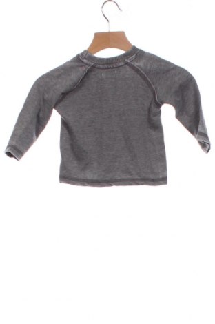 Детска блуза Gocco, Размер 6-9m/ 68-74 см, Цвят Сив, Цена 6,49 лв.