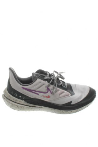 Мъжки обувки Nike, Размер 41, Цвят Сив, Цена 80,15 лв.