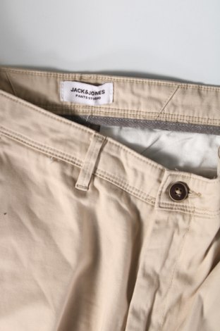 Ανδρικό παντελόνι Jack & Jones, Μέγεθος M, Χρώμα  Μπέζ, Τιμή 6,34 €
