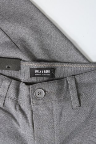 Ανδρικό παντελόνι Only & Sons, Μέγεθος S, Χρώμα Γκρί, Τιμή 8,54 €