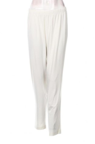 Пижама Lavelle, Размер 3XL, Цвят Бял, Цена 19,74 лв.