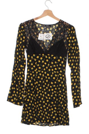 Kleid Bershka, Größe XS, Farbe Schwarz, Preis 4,50 €