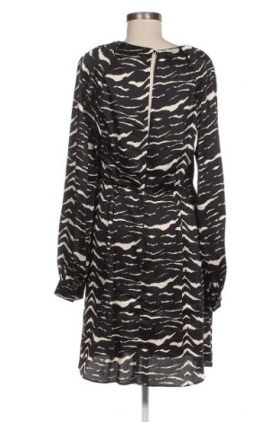 Kleid Topshop, Größe M, Farbe Mehrfarbig, Preis 52,58 €