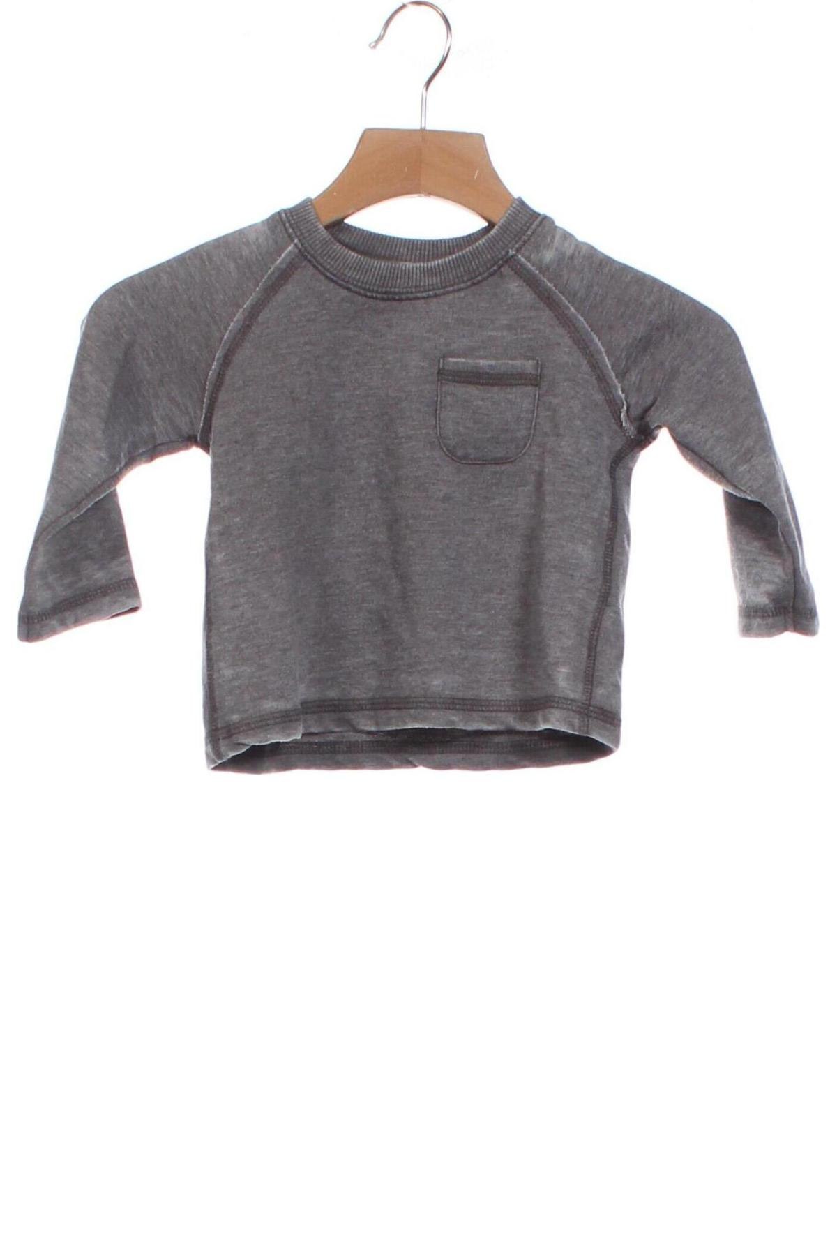 Детска блуза Gocco, Размер 6-9m/ 68-74 см, Цвят Сив, Цена 6,49 лв.