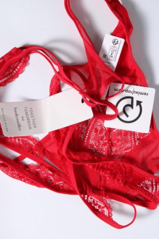 Бикини Hunkemoller, Размер XL, Цвят Червен, Цена 14,99 лв.