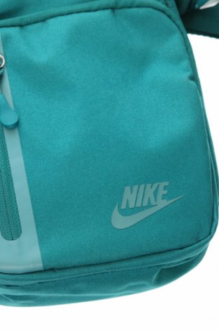 Tasche Nike, Farbe Grün, Preis 10,00 €