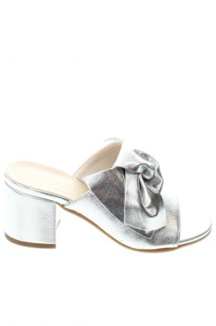 Pantolette Alesya, Größe 35, Farbe Silber, Preis € 37,99