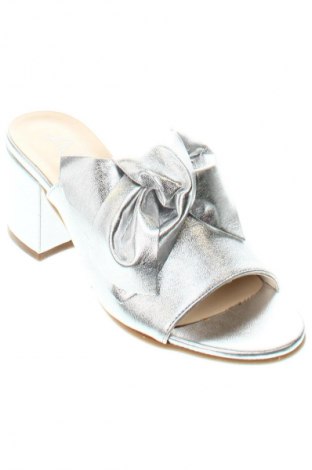 Pantolette Alesya, Größe 35, Farbe Silber, Preis € 37,99