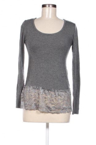 Damen Shirt, Größe S, Farbe Grau, Preis € 4,49