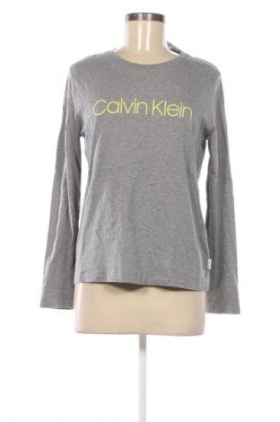 Damen Shirt Calvin Klein, Größe L, Farbe Grau, Preis 21,99 €