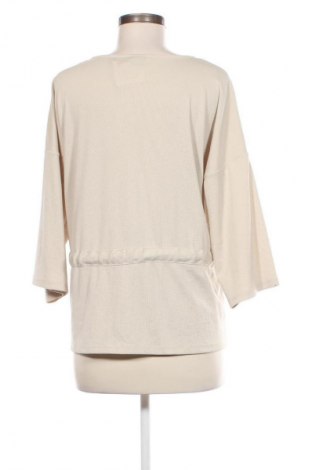 Damen Shirt Gina Tricot, Größe M, Farbe Beige, Preis 4,99 €